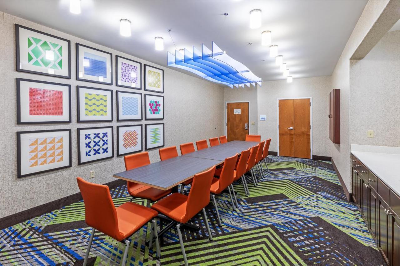 Holiday Inn Express & Suites Lafayette South By Ihg Екстер'єр фото