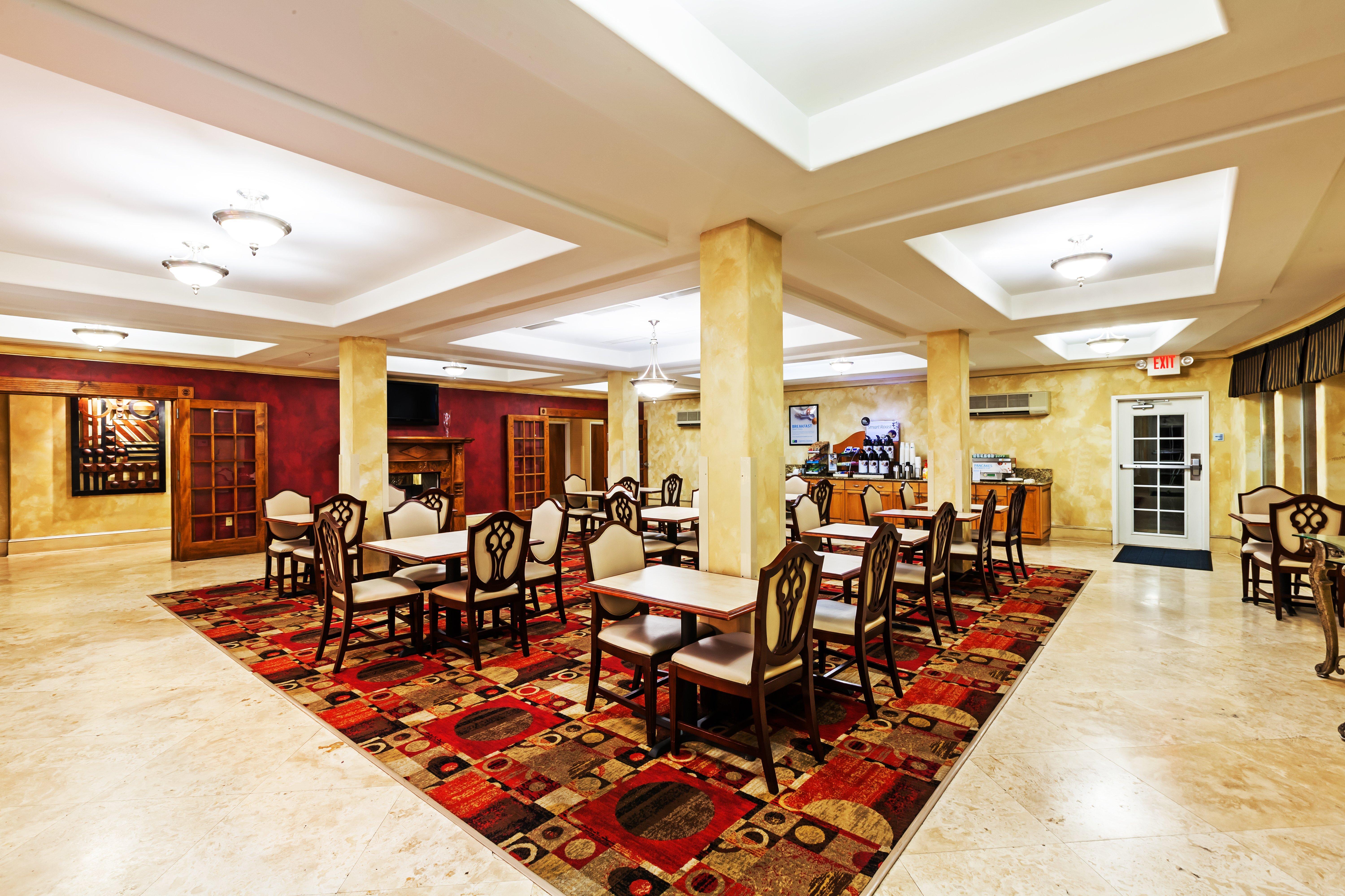 Holiday Inn Express & Suites Lafayette South By Ihg Екстер'єр фото