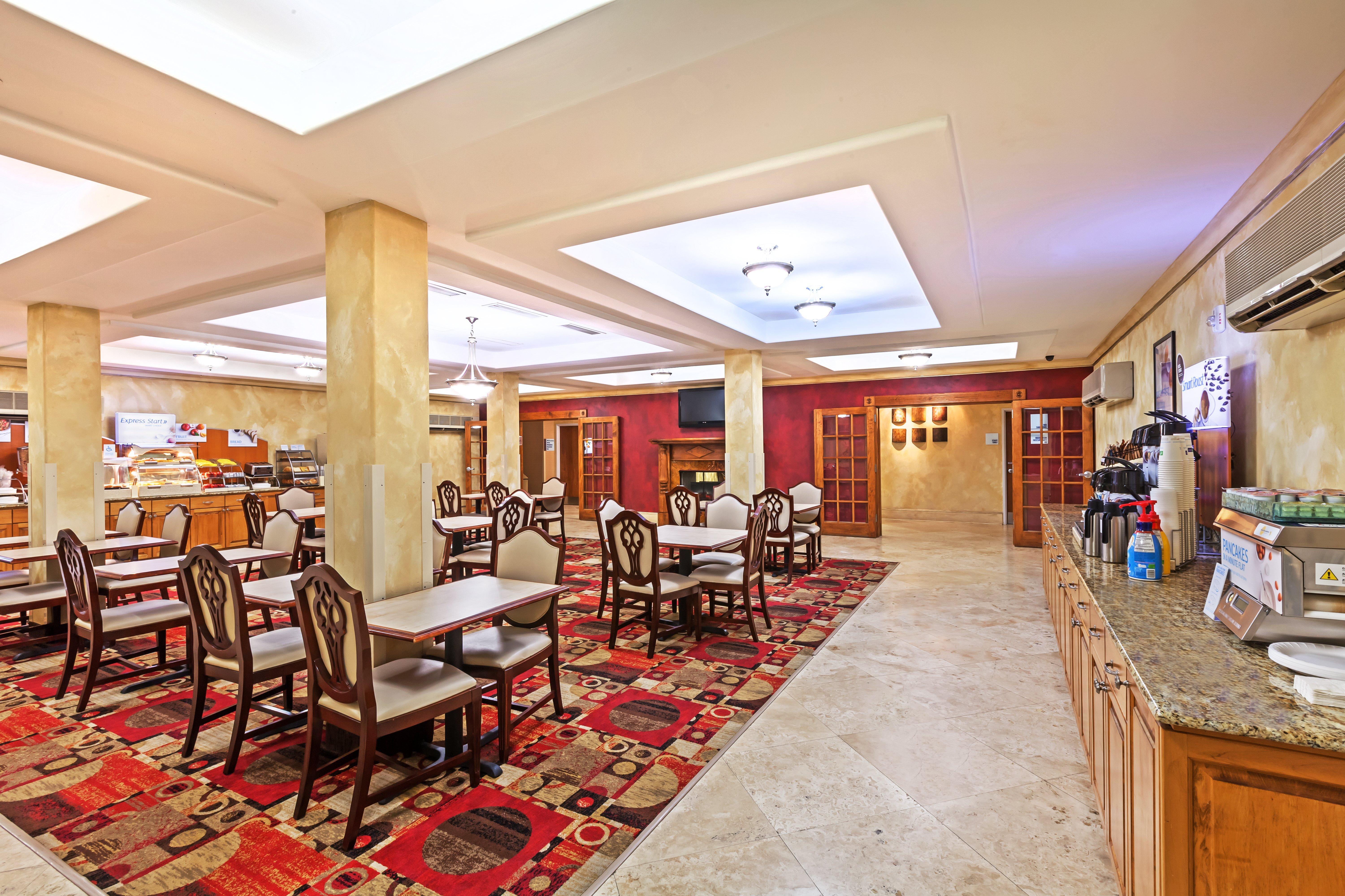 Holiday Inn Express & Suites Lafayette South By Ihg Екстер'єр фото